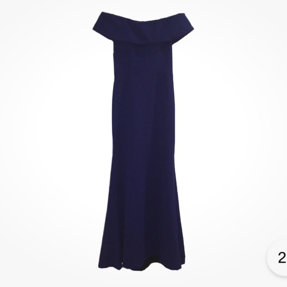 Betsy and Adam Navy/Royal Blue Off the Shoulder Gown size 4 - Picture 4 of 11